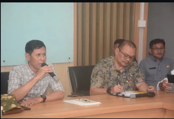 Wabup Bima dr. Irfan Pimpin Rapat Penyelarasan Program “Selasa Menyapa”
