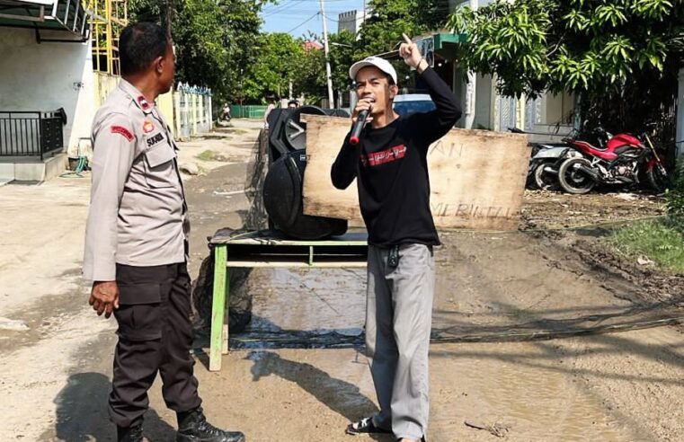 Masa APRPR kepung Camat Bolo, tuntut perbaikan jalan Desa Rato