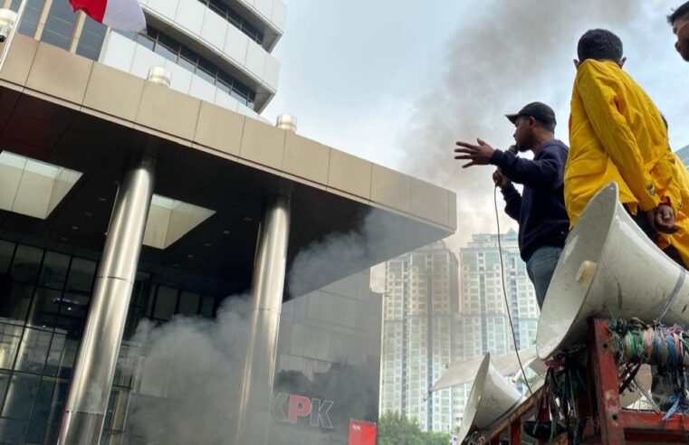 Jaringan Mahasiswa dan Pemuda NTB-Jakarta Desak KPK Bongkar Habis Korupsi di Tubuh DPRD NTB